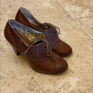 American Eagle shoes